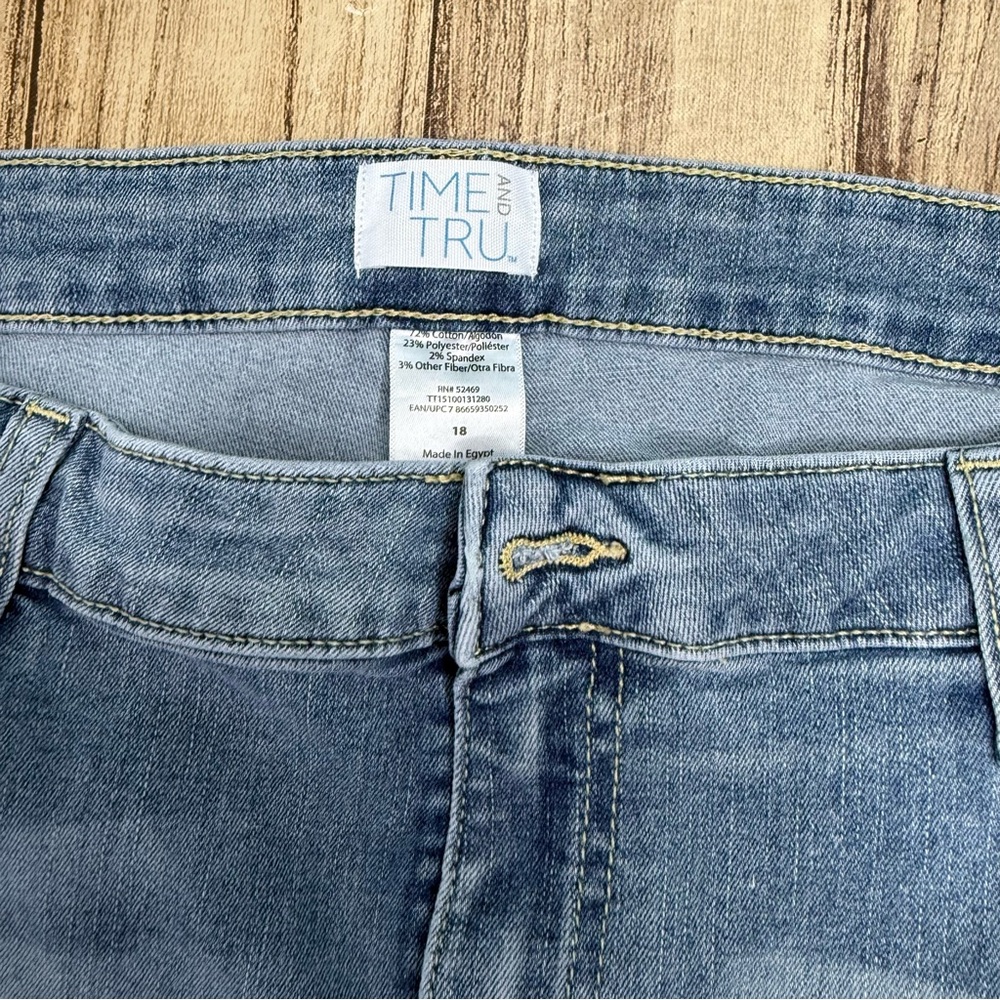 Time and Tru Light Blue Denim Pants